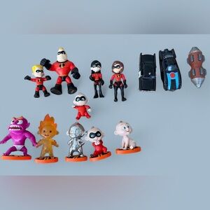 Lot of 13 The Incredibles